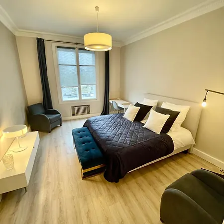 Dans Luxueux Séjour chez l'habitant